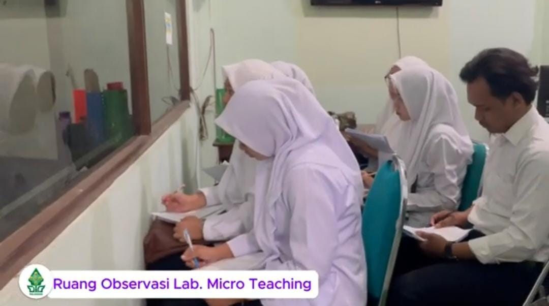 Ruang Observasi Lab. Micro Teaching